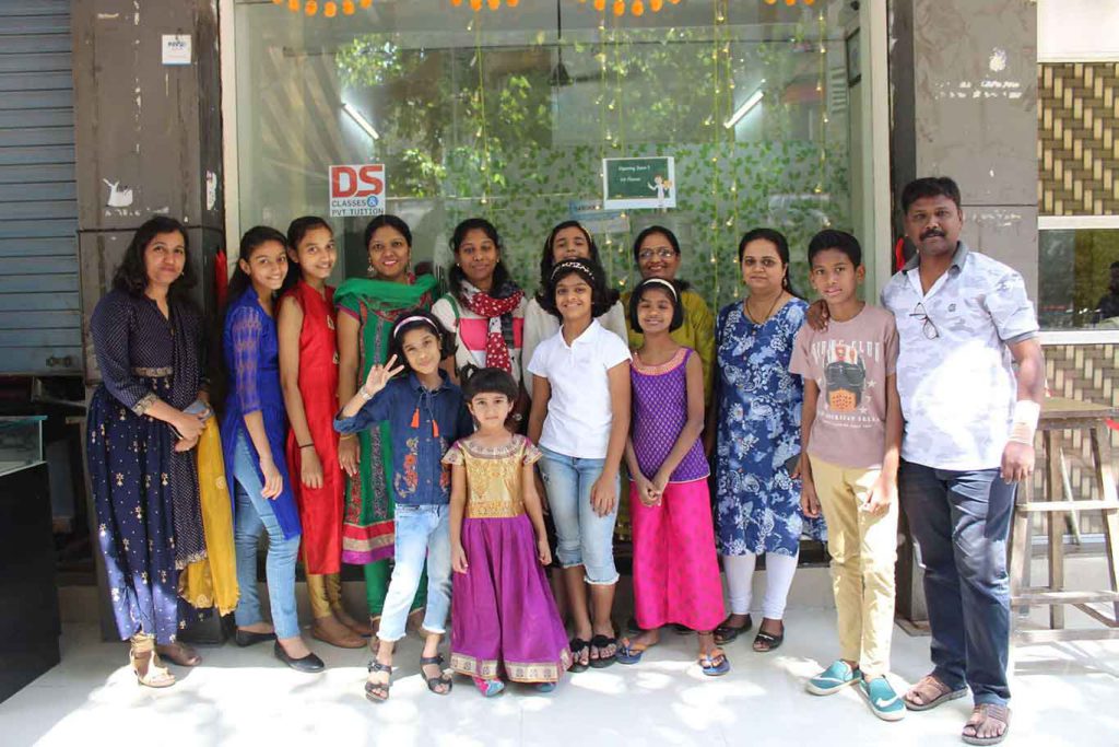 DS Classes students and team outside the Dahisar centre
